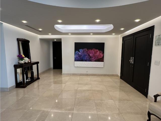 Apartamento venta en Colón