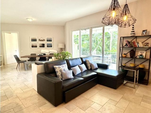 Piso de alto standing en venta en Buenaventura, Provincia de Colón
