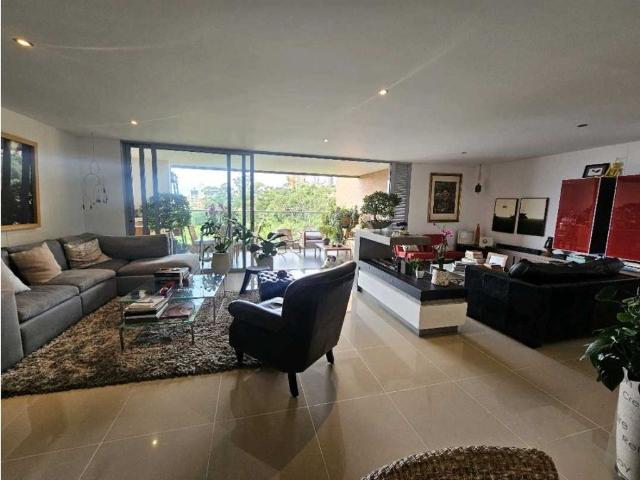 Piso de alto standing en venta en Envigado, Colombia