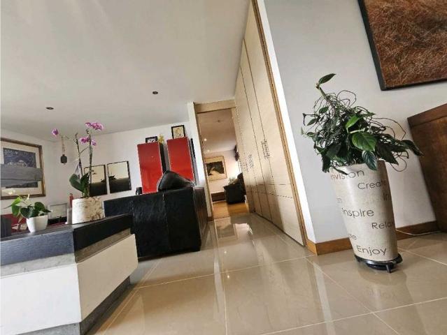 Piso de alto standing en venta en Envigado, Colombia