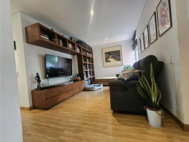 Piso de alto standing en venta en Envigado, Colombia