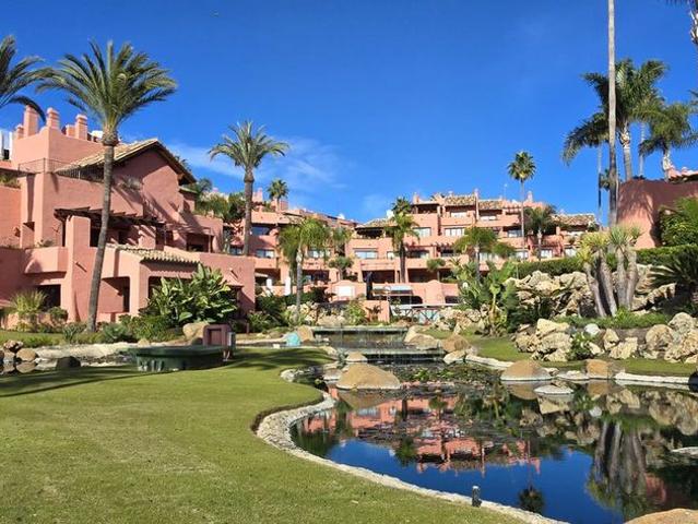 Piso en venta en Barriada Islas Canarias, Costa del Sol Occidental