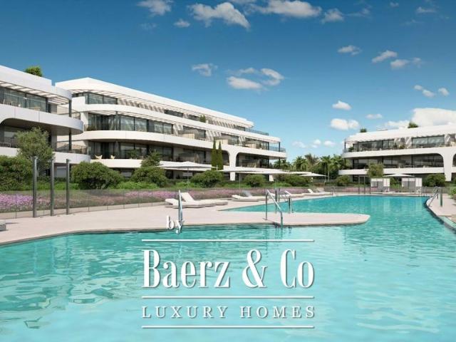 Piso en venta en Balcones del Mar, Estepona