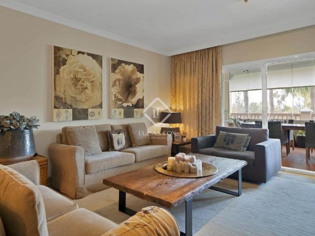 Piso en venta en Estepona, Málaga