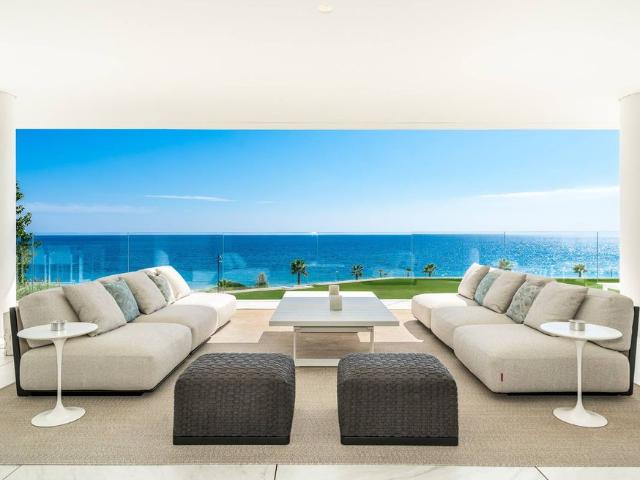 Piso en venta en Barriada Islas Canarias, Costa del Sol Occidental