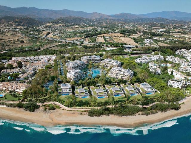 Piso en venta en Barriada Islas Canarias, Costa del Sol Occidental