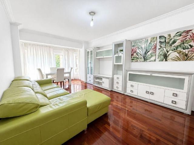 Piso en venta en Algorta, Getxo