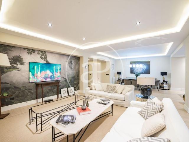 Piso en venta en Chamartín, Madrid