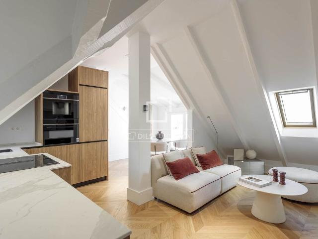 Piso en venta en Medina-sidonia, Madrid