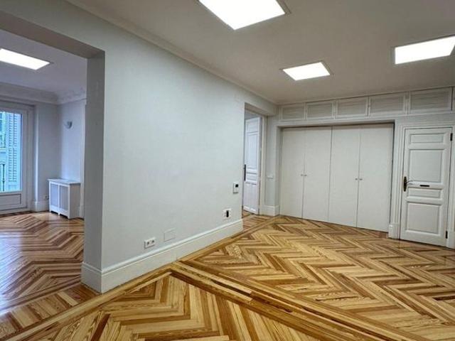 Piso en venta en Medina-sidonia, Madrid