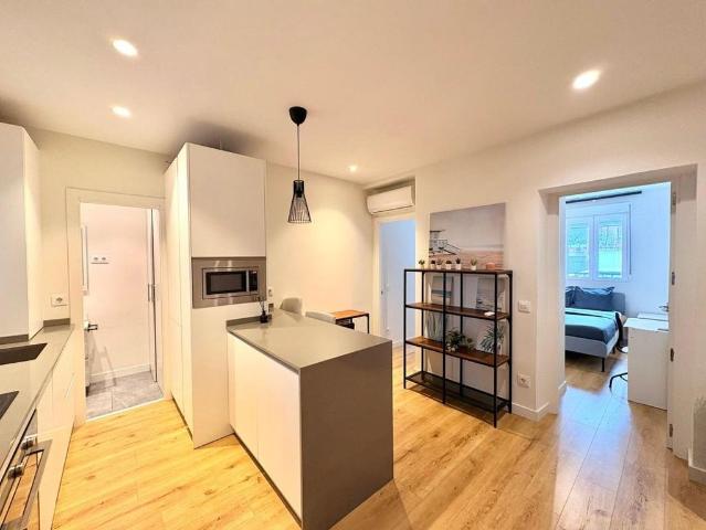 Piso en venta en Medina-sidonia, Madrid