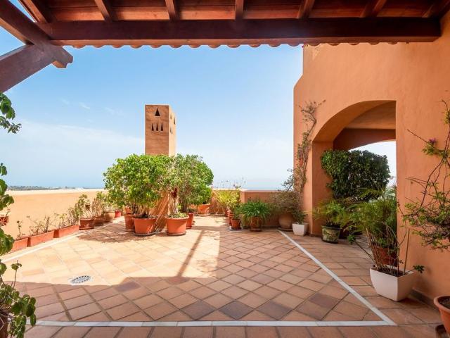 Piso en venta en Nueva Andalucía, Costa del Sol Occidental