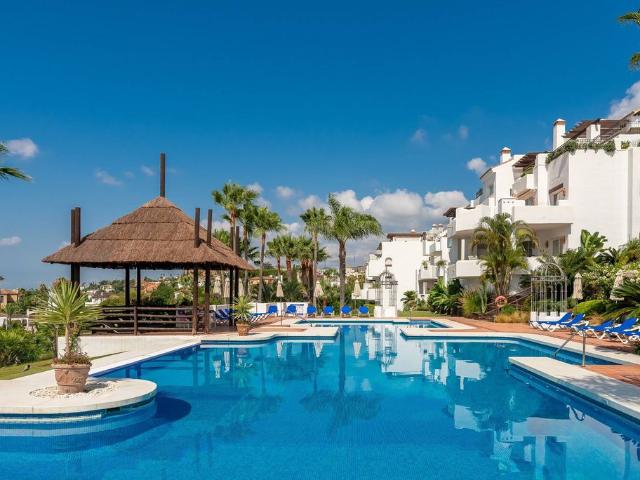 Piso en venta en Nueva Andalucía, Costa del Sol Occidental