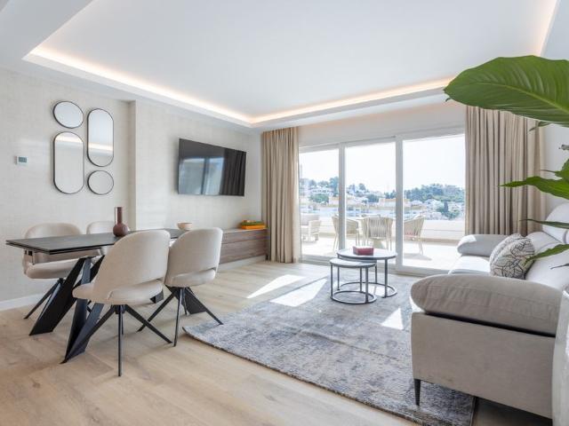 Piso en venta en Nueva Andalucía, Costa del Sol Occidental