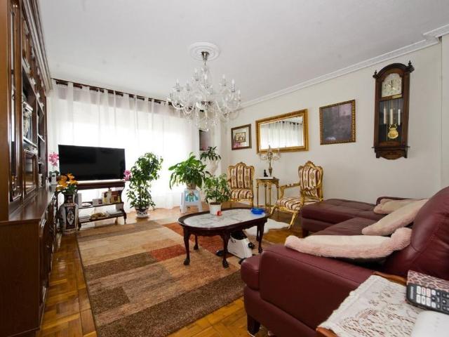 Piso en venta en Cueto, Santander