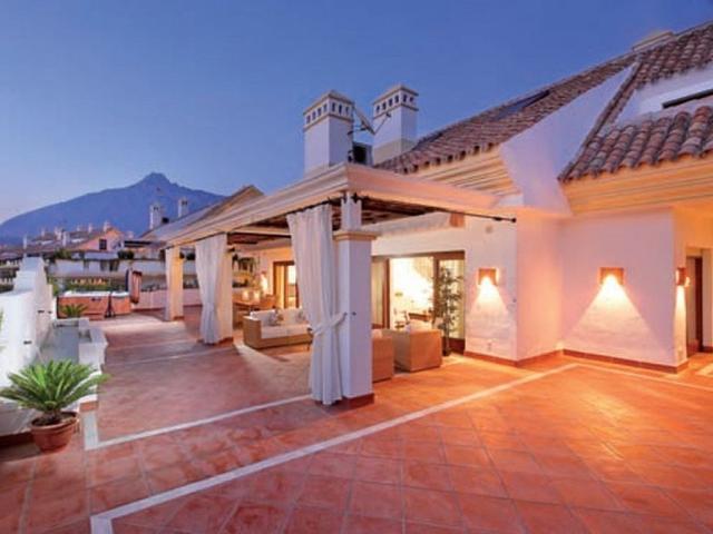 Piso en venta en El Vicario, Costa del Sol Occidental
