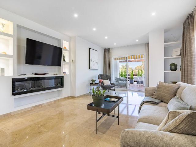 Piso en venta en El Vicario, Costa del Sol Occidental