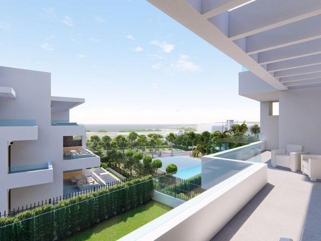 Piso en venta en Barriada Islas Canarias, Costa del Sol Occidental