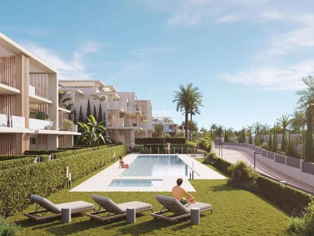 Piso en venta en Estepona, Málaga
