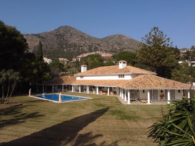 Piso en venta en La Sierrezuela, Costa del Sol Occidental