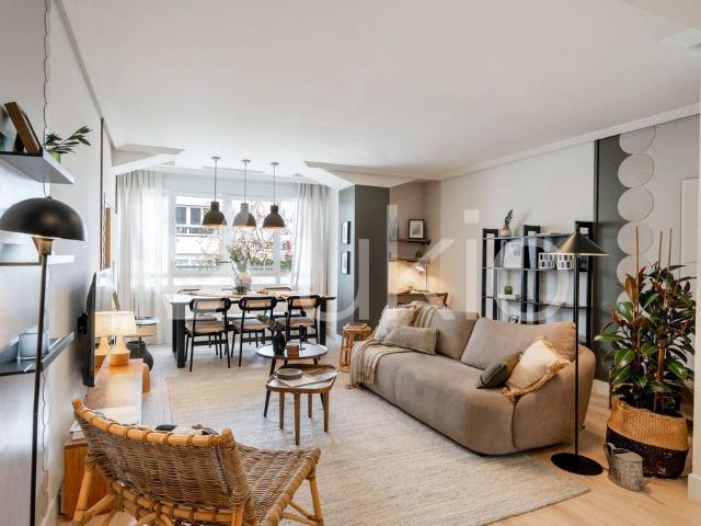 Piso en alquiler en Medina-sidonia, Madrid