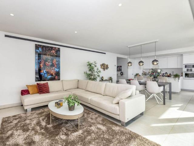 Piso en venta en Los Boliches, Costa del Sol Occidental