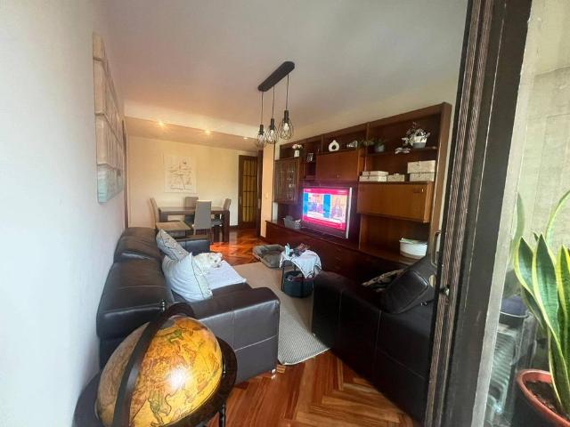 Piso en venta en Abando, Bilbao
