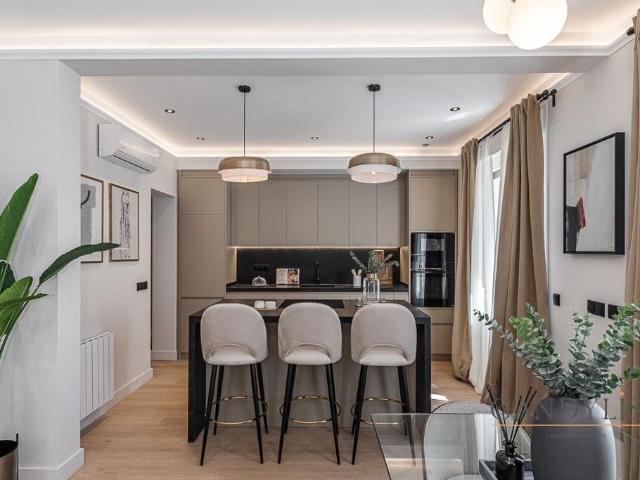 Piso en venta en Chamartín, Madrid