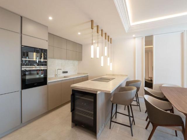 Piso en venta en Bel-Air, Costa del Sol Occidental