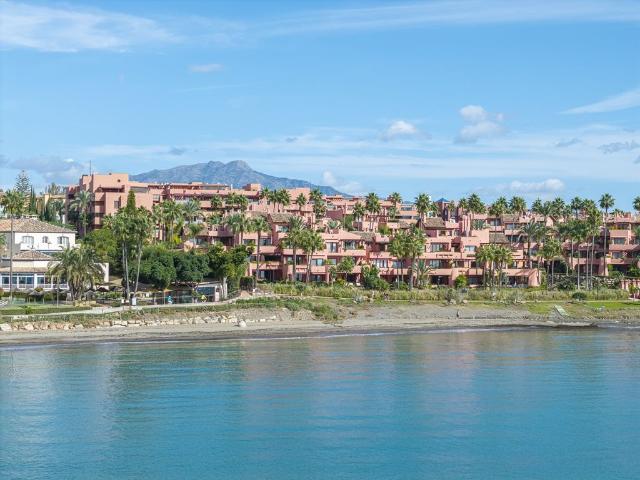 Piso en venta en Barriada Islas Canarias, Costa del Sol Occidental