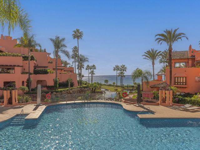 Piso en venta en Barriada Islas Canarias, Costa del Sol Occidental