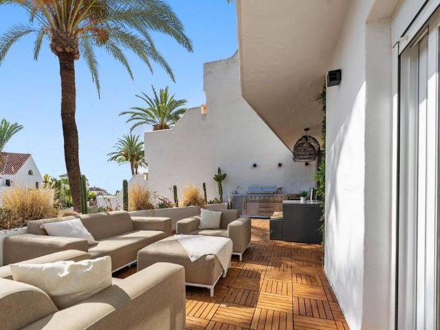 Piso en venta en Nueva Andalucía, Costa del Sol Occidental