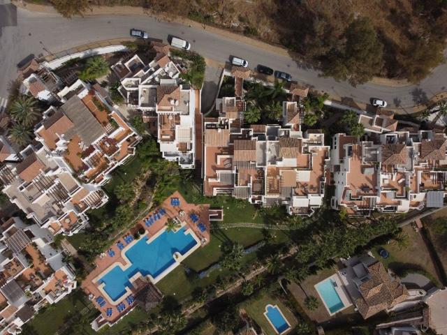 Piso en venta en Nueva Andalucía, Costa del Sol Occidental