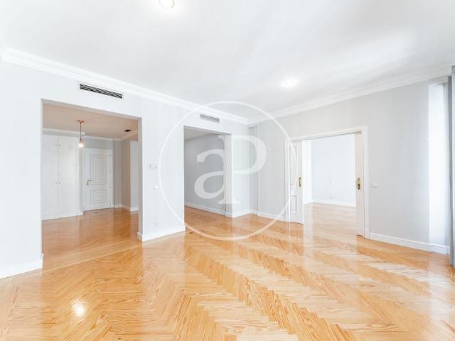 Piso en alquiler en Madrid, Recoletos
