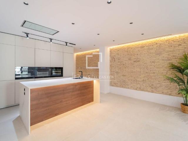 Piso en venta en València, València / Valencia