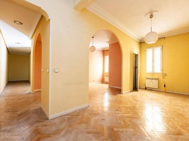 Piso en venta en Retiro, Madrid