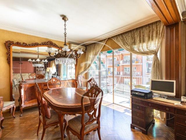 Piso en venta en Gràcia, Barcelonès