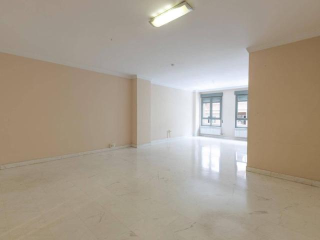 Piso en venta en Ronda, Comarca de la Vega de Granada