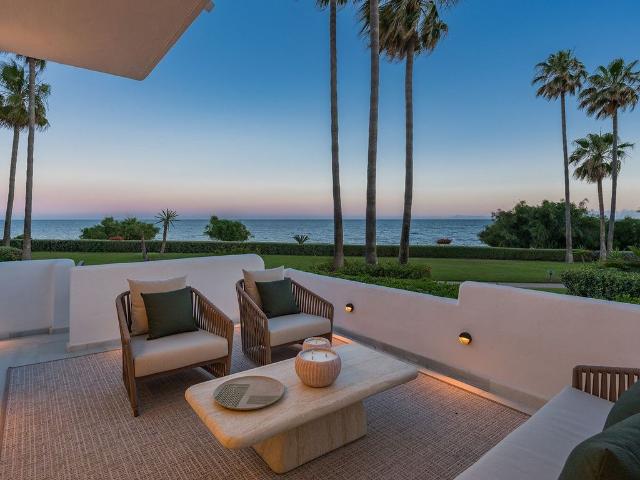 Piso en venta en Barriada Islas Canarias, Costa del Sol Occidental