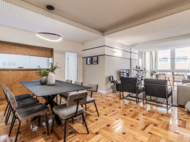 Piso en venta en Medina-sidonia, Madrid