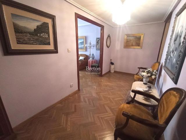 Piso en venta en Universidad, Zaragoza