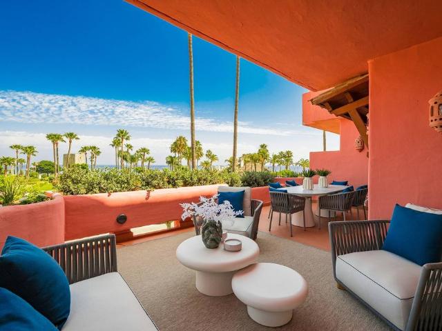 Piso en venta en Barriada Islas Canarias, Costa del Sol Occidental