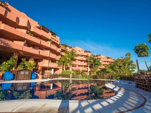 Piso en venta en Bel-Air, Estepona
