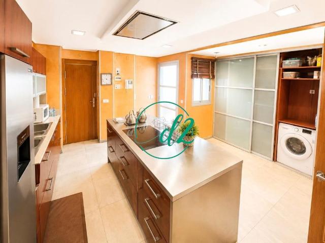 Piso en venta en As Lagoas, Ourense