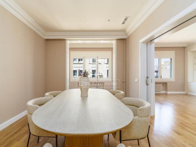 Piso en venta en Barcelonès, Catalunya