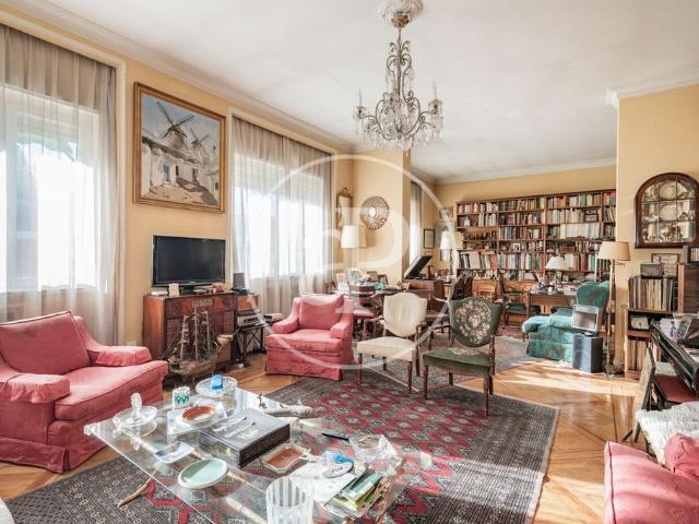 Piso en venta en Chamberí, Madrid
