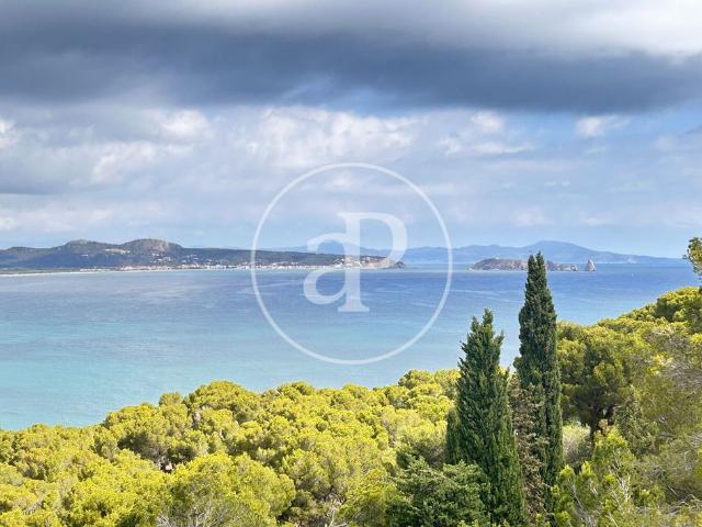 Piso en venta en Begur, S'Antiga