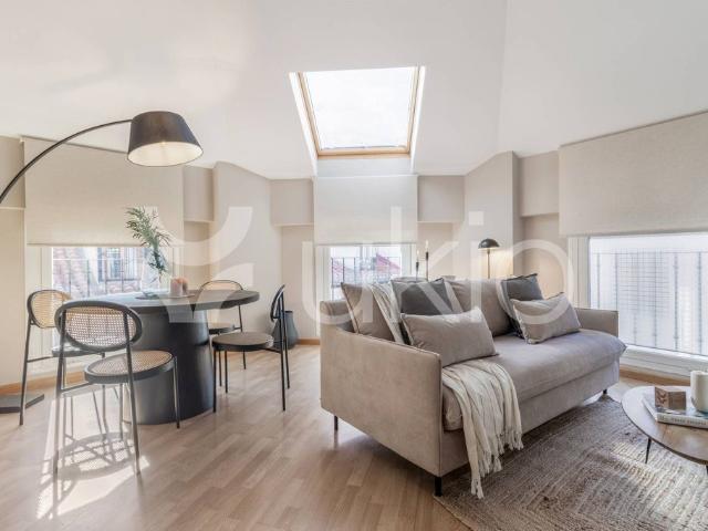 Piso en alquiler en Medina-sidonia, Madrid