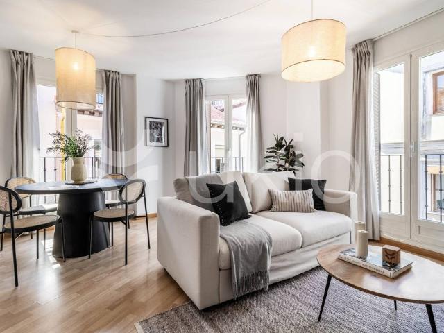 Piso en alquiler en Medina-sidonia, Madrid