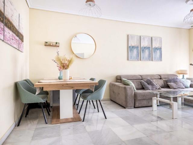Piso en venta en Triana, Sevilla